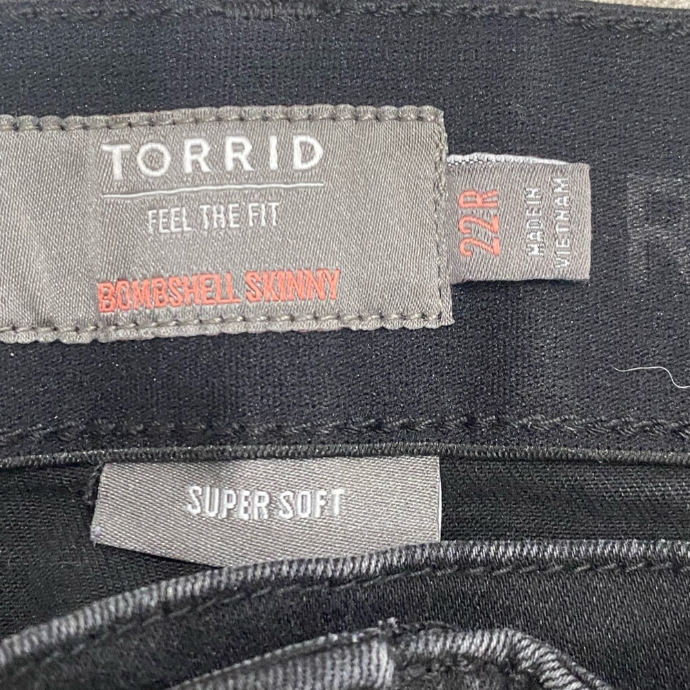 TORRID Woman’s jeggins size 22 - Picture 5 of 5